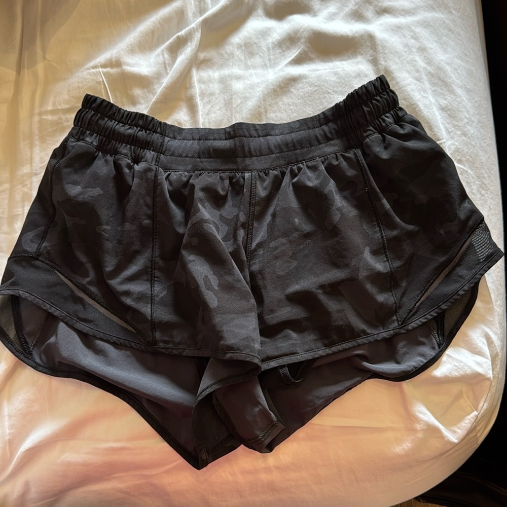 Lululemon short